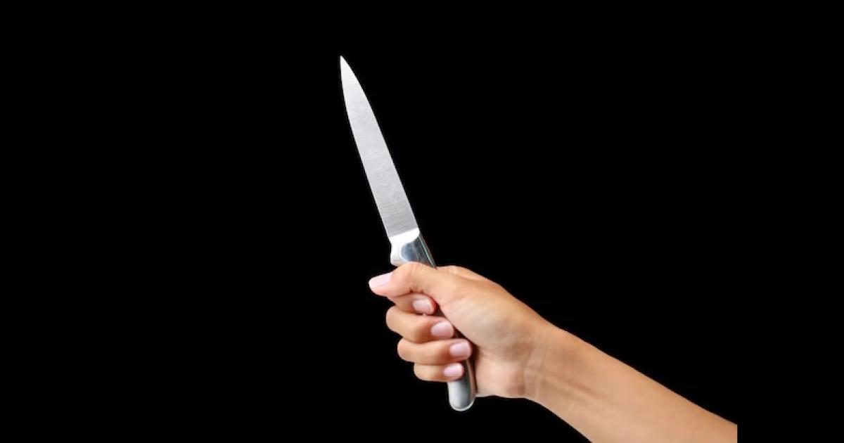 Drama en Antildeatuya- adolescente atacoacute con cuchillo de carnicero a su novio de 19 antildeos