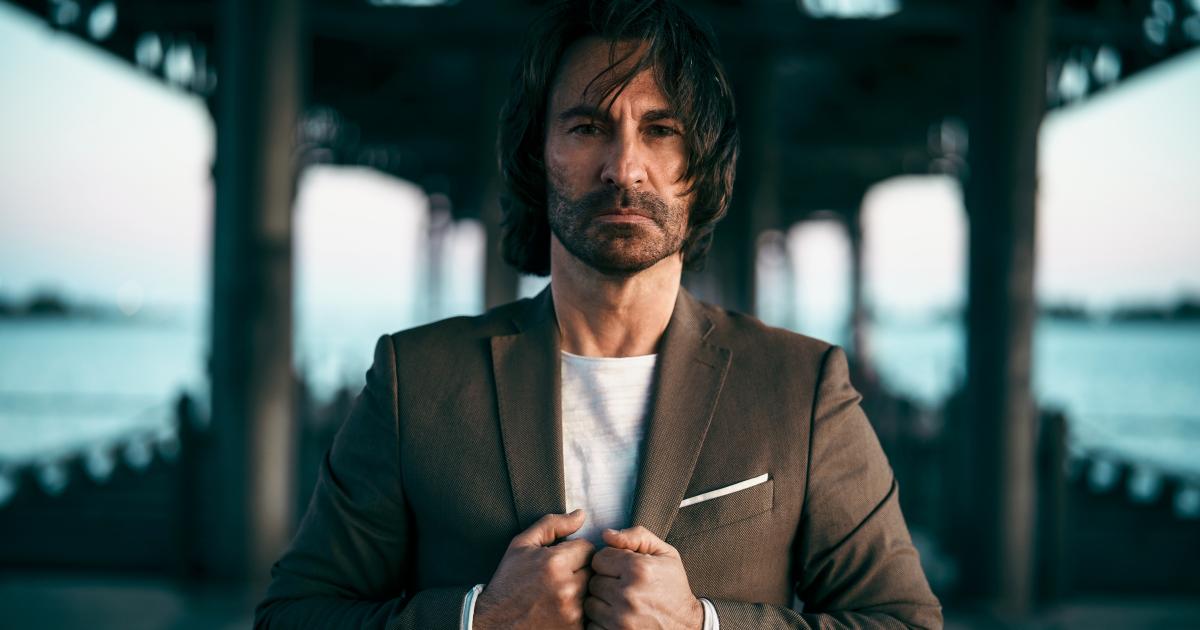 Fran Cruz muacutesico sevillano que hace rock con alma y revela el maltrato psicoloacutegico en su cancioacuten No puedo