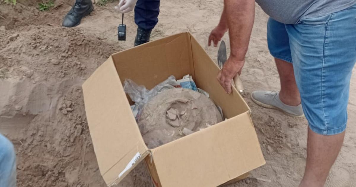 Luego de las lluvias una familia rural descubrioacute restos arqueoloacutegicos