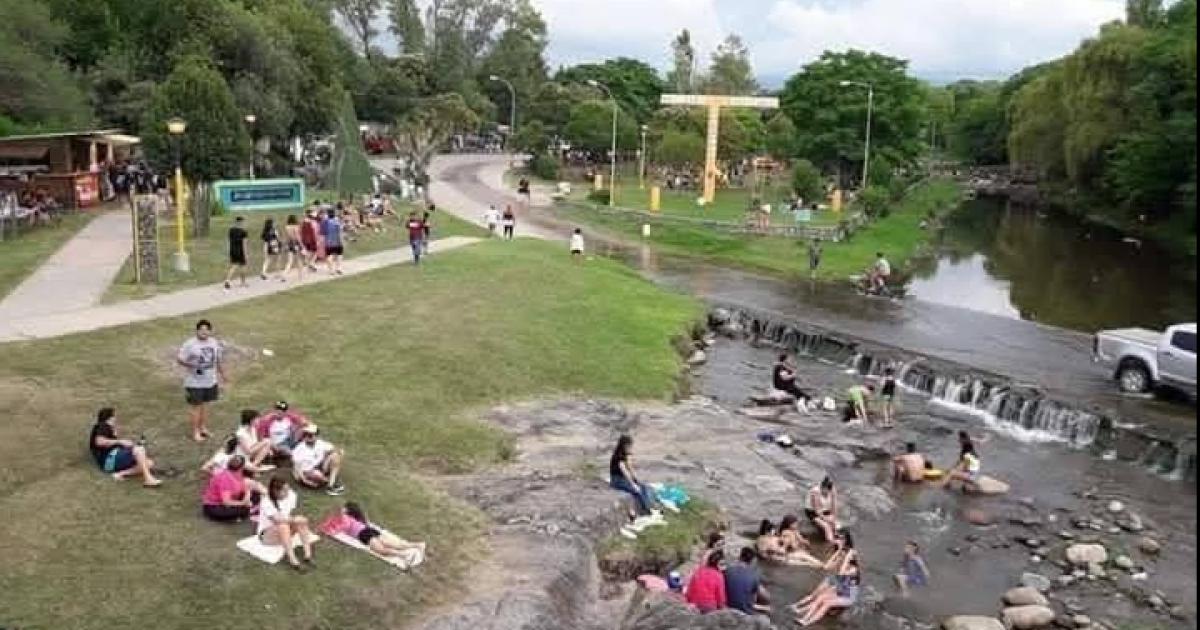 Las lluvias activaron el turismo de verano en la Regioacuten Albigasta