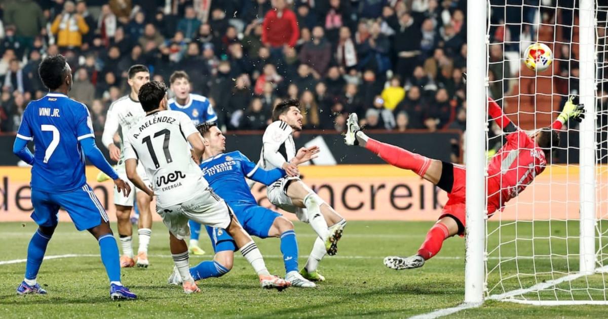 Mastantuono anotoacute pero no pudo evitar la eliminacioacuten de Real Madrid