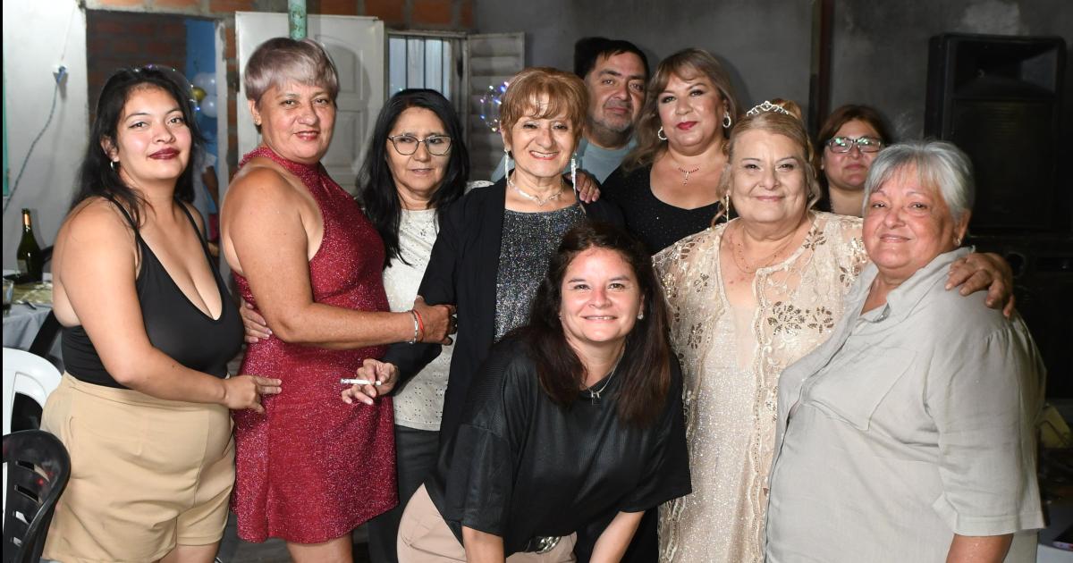 SILVIA TEacuteVEZ SOPLOacute LAS 60 VELITAS