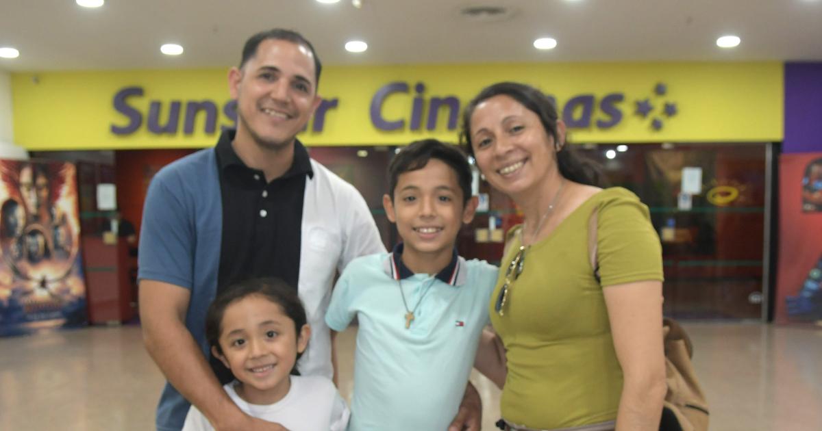 EL CINE GRAN OPCIOacuteN EN LAS VACACIONES