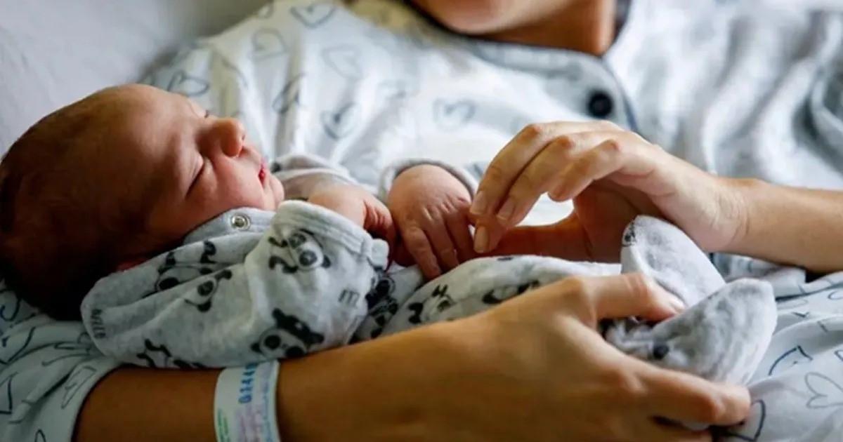 Caiacuteda de la natalidad en el paiacutes- Es una tendencia global