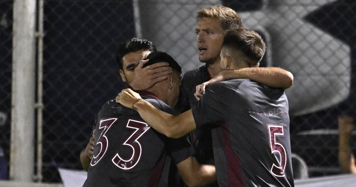 (Foto- X @clublanus)