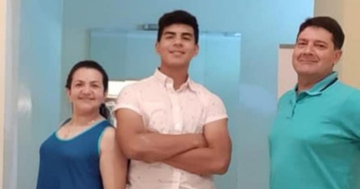 Homenaje y memoria a seis antildeos del crimen de Fernando Baacuteez Sosa