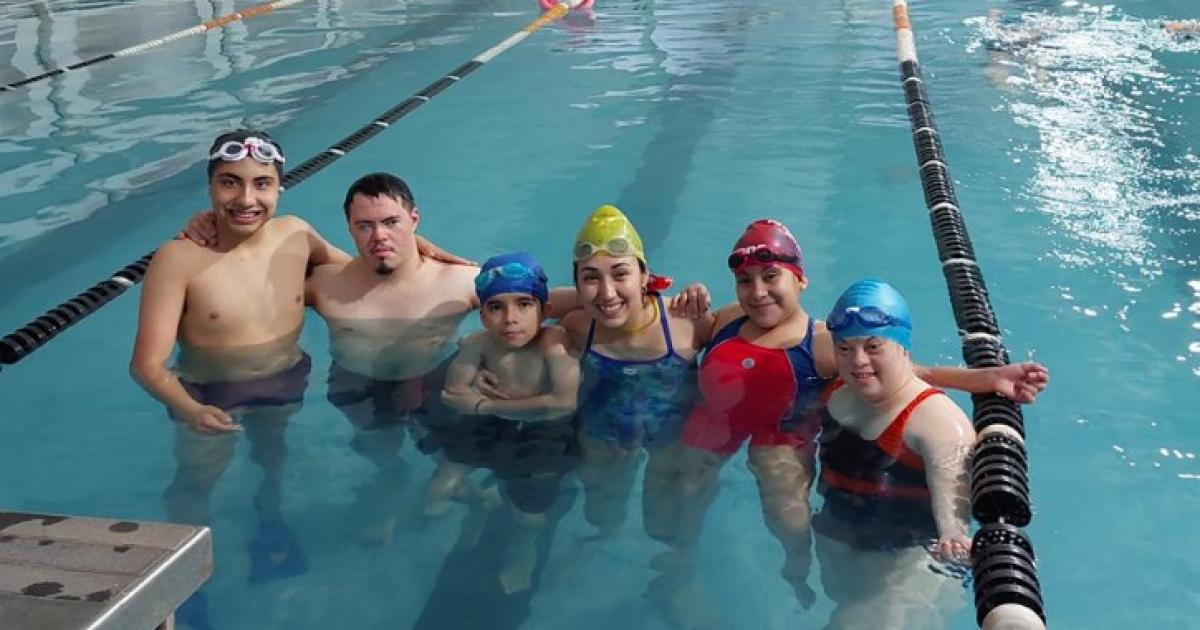 Destacan los beneficios de la natacioacuten para discapacitados