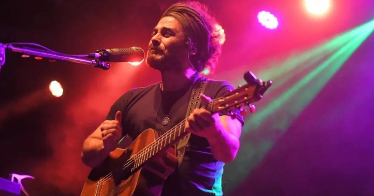 VIDEO  Raly Barrionuevo desplegoacute poesiacutea y talento en Jesuacutes Mariacutea 2026