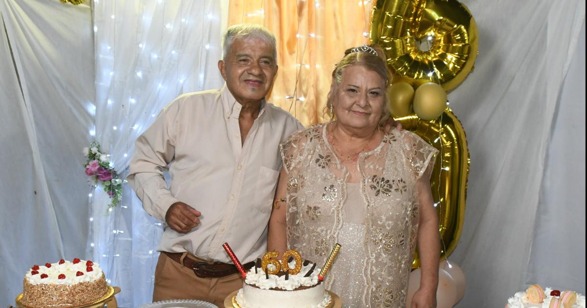 SILVIA BELTRAacuteN SOPLOacute LAS 60 VELITAS