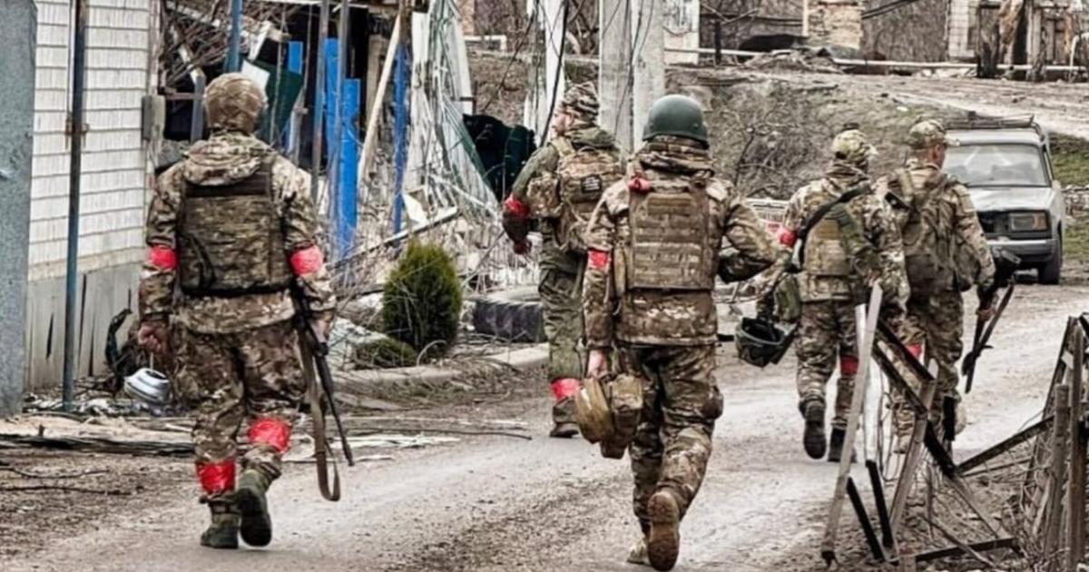 Ataque ruso en Kiev dejoacute a miles de edificios sin calefaccioacuten en plena ola de friacuteo