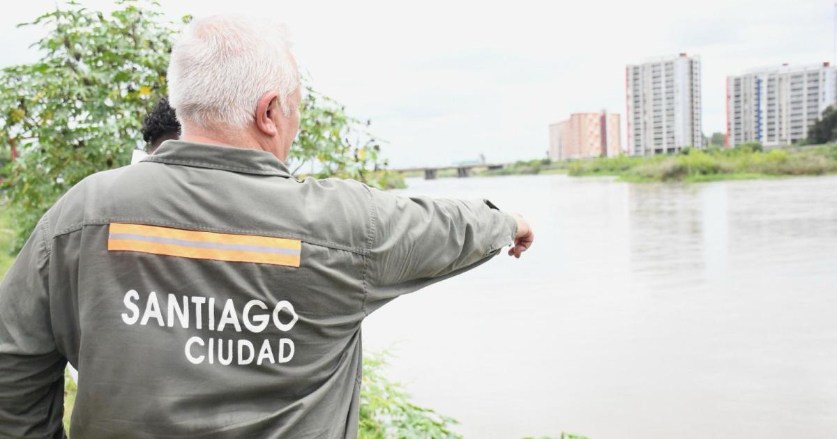 Defensa Civil de la Municipalidad pidioacute precaucioacuten debido a la crecida del Riacuteo Dulce