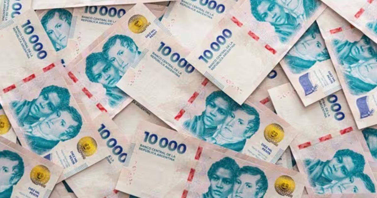 Paritarias- Gremio acordoacute un salario miacutenimo de maacutes de 2000000 