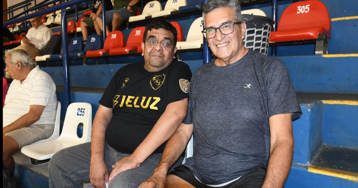 NOCHES DE BAacuteSQUET EN SANTIAGO DEL ESTERO