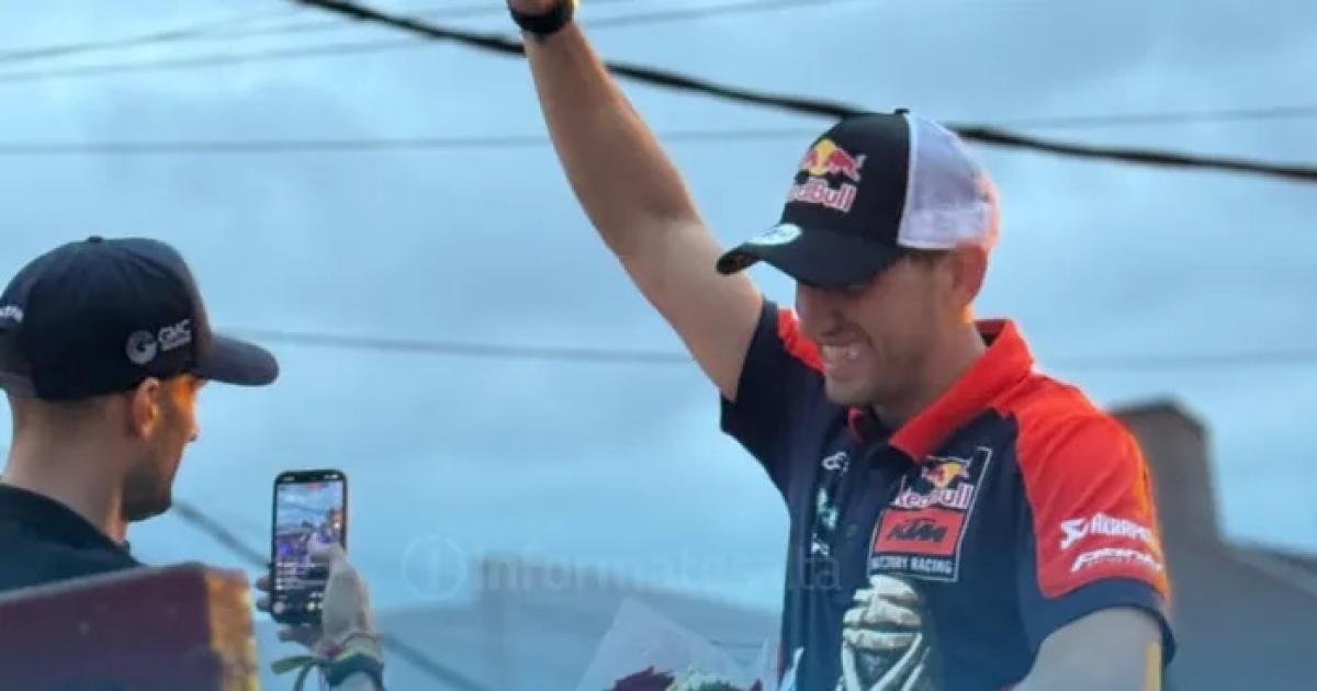 FELICIDAD Luciano Benavides volvió campeón y en Salta lo recibieron como un prócer