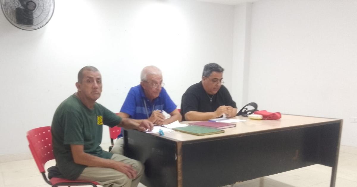 Se reunioacute la comisioacuten directiva de la Liga Antildeatuyense de Fuacutetbol 