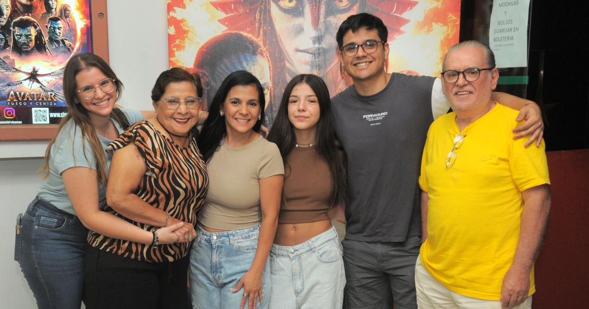 NOCHES DE CINE EN VACACIONES