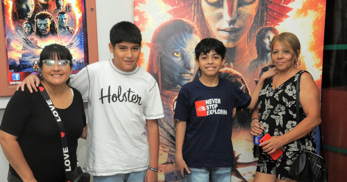 NOCHES DE CINE EN VACACIONES