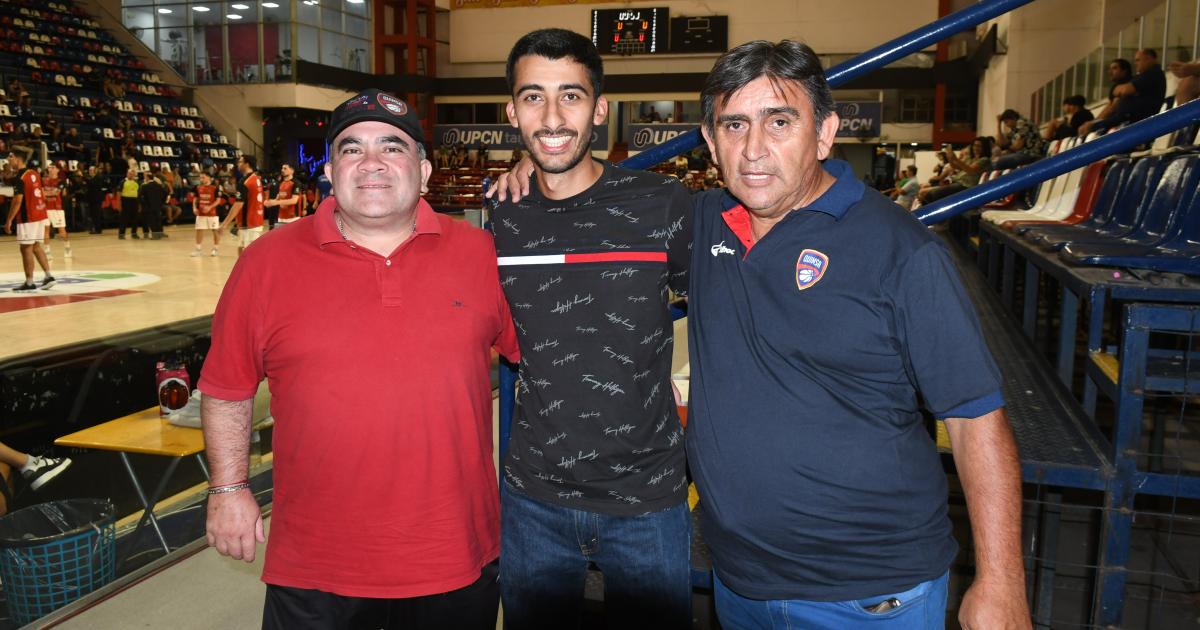 NOCHES DE BAacuteSQUET EN SANTIAGO DEL ESTERO