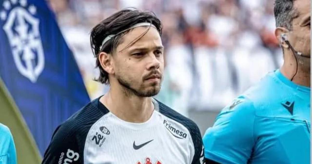 Boca tiene casi abrochado el pase de Aacutengel Romero