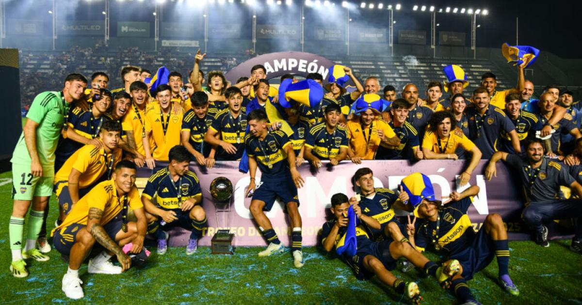 Boca ganó el Trofeo de Campeones Proyección FOTO- Liga Profesional de F�tbol