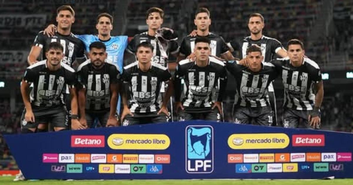 Central Coacuterdoba perdioacute en el debut ante su gente