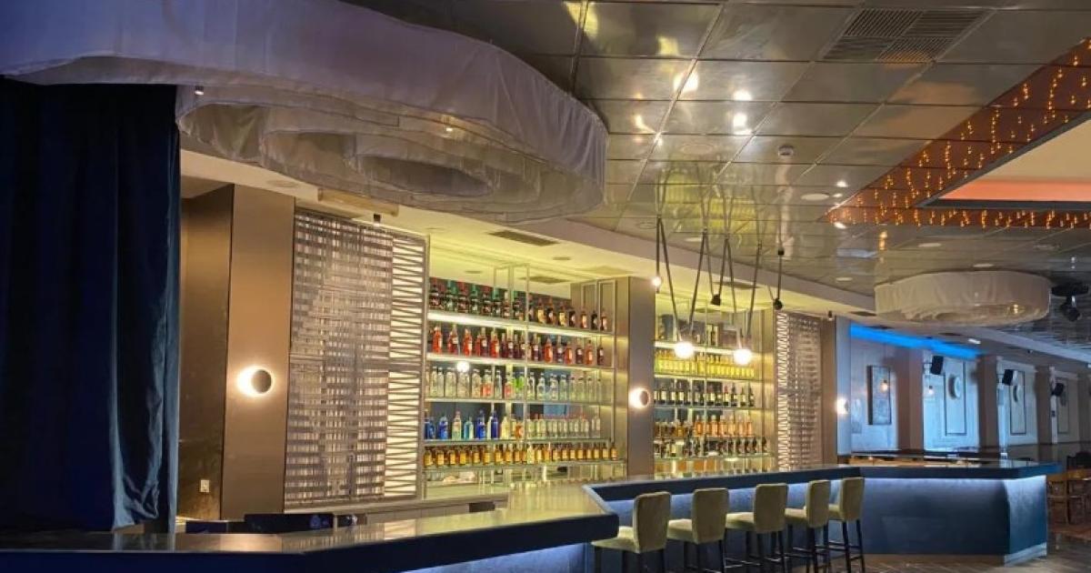 Noche de gala en el renovado Casinos del Sol- Azar tecnologiacutea y el show en vivo de Chris Praga