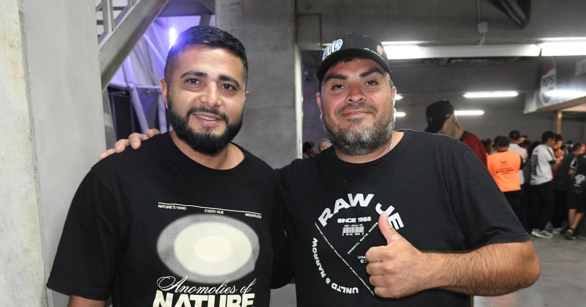 EL PUacuteBLICO ALENTOacute A CENTRAL COacuteRDOBA