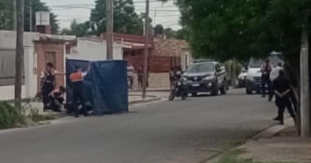 Conmocioacuten en Bordm Borges- motociclista chocoacute contra una montantildea de tierra y murioacute en el acto