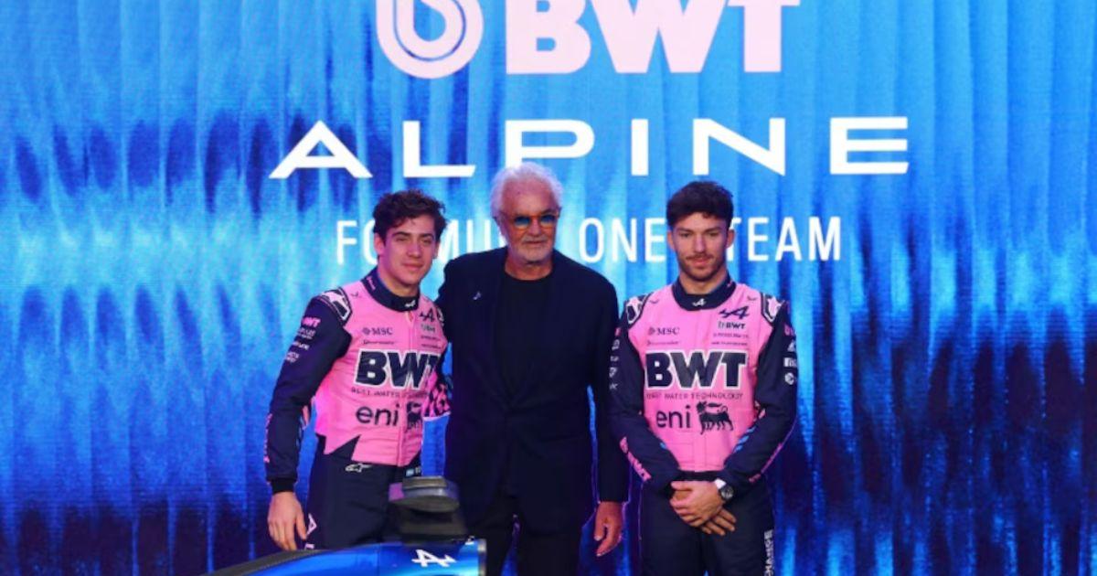 Briatore junto a los pilotos de Alpine