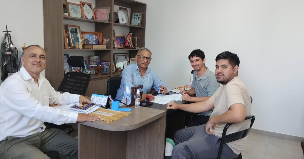 Loreto y Hoyoacuten rubricaron un convenio de cooperacioacuten