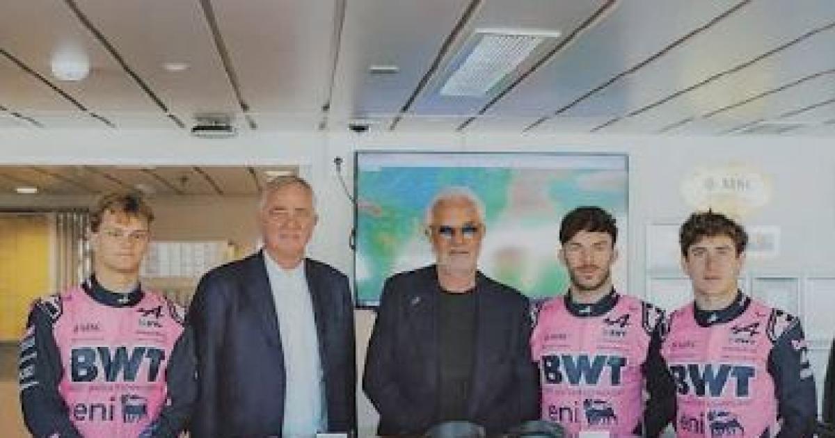 Flavio Briatore habloacute del cambio de piloto