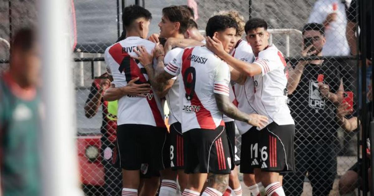 River fue maacutes que Barracas Central y lo ganoacute por la cabeza de Gonzalo Montiel