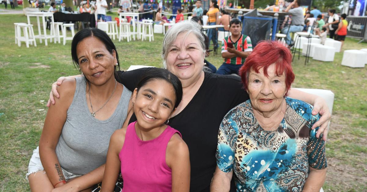 A ORILLAS DEL DULCE UN ESPACIO FAMILIAR