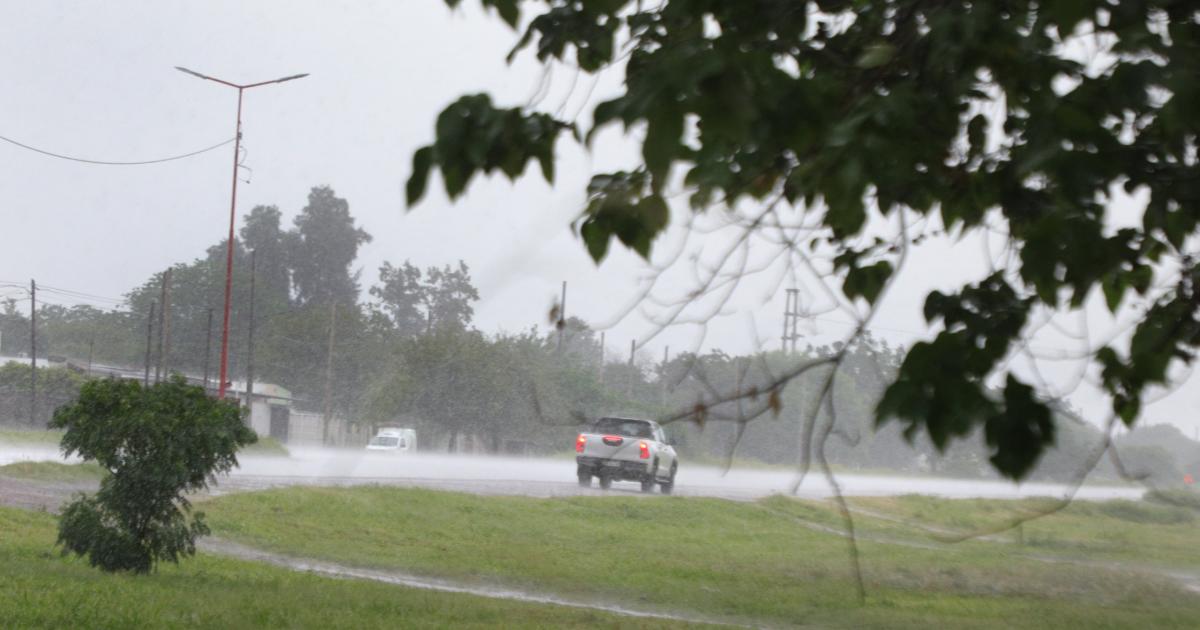 7Rige alerta amarilla para las próximas horas (Foto- José Gómez  El Liberal)