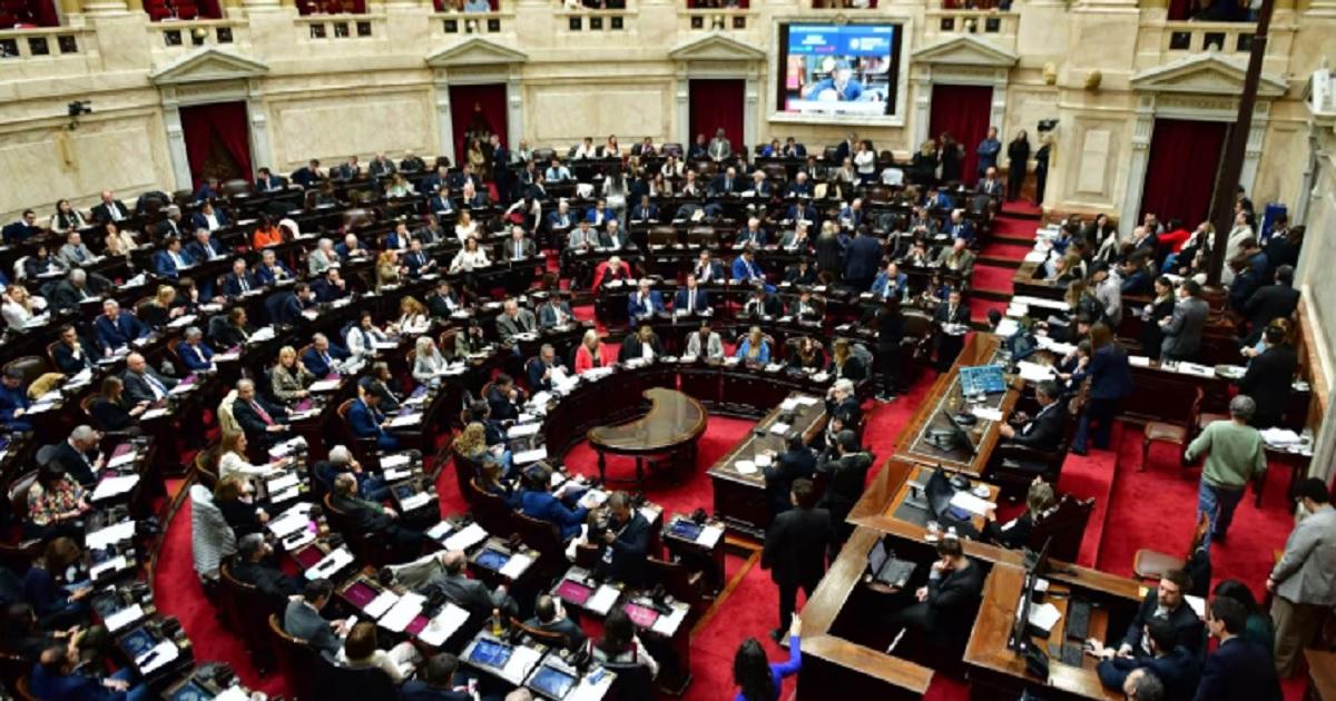 Diputados- Unión por la Patria presentó un proyecto alternativo de reforma laboral - Foto- TN