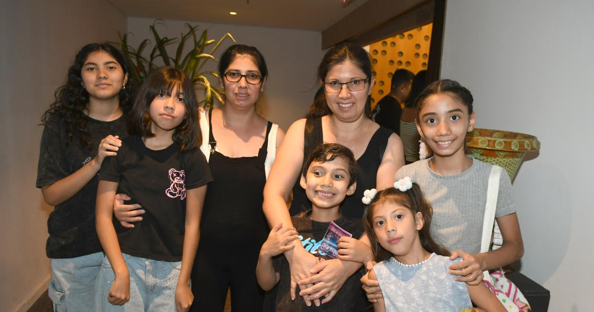 MAGIANDO EN EL CENTRO CULTURAL DEL BICENTENARIO