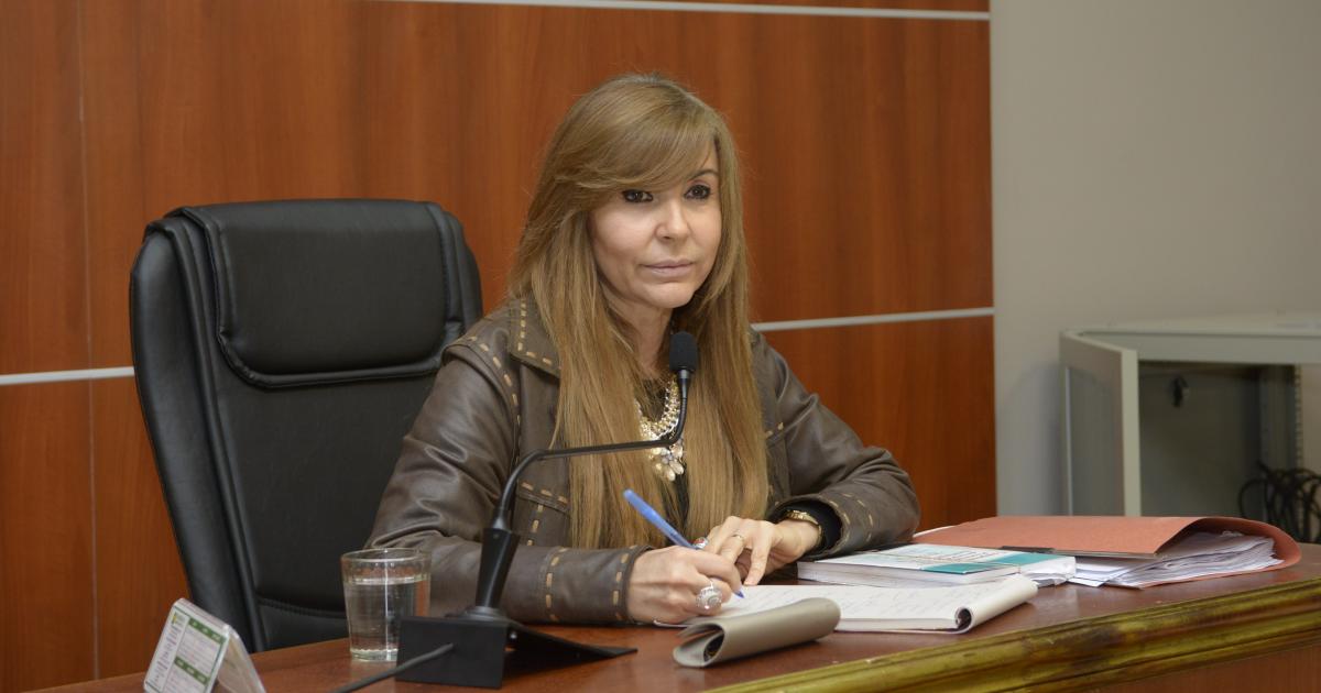 Seguiraacute presa por robar 2000000 a una jubilada