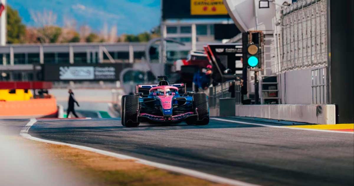 En Barcelona el Alpine fue de los primeros en salir a pista