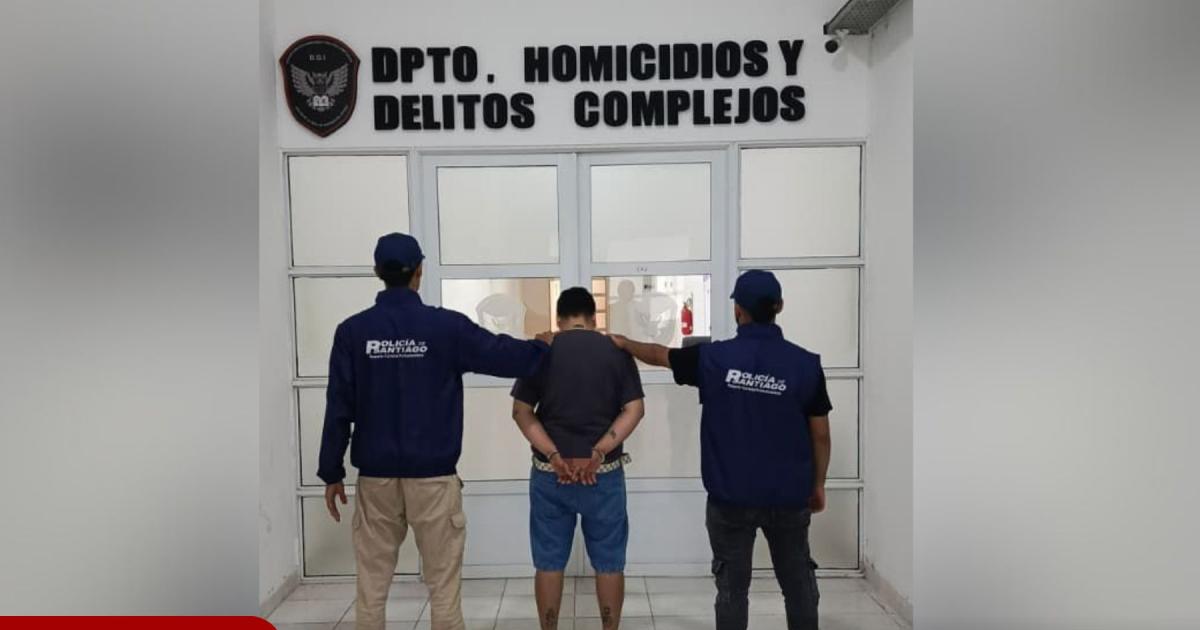Detienen a un presunto asesino en Bordm Ejeacutercito Argentino y secuestran droga