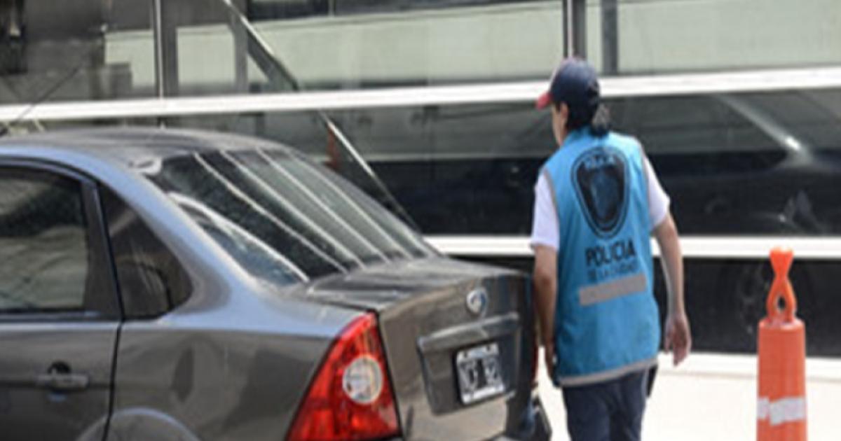 Allanaron agencias de cambio vinculadas con Eliacuteas Piccirillo el Rey del Blue y Sur Finanzas