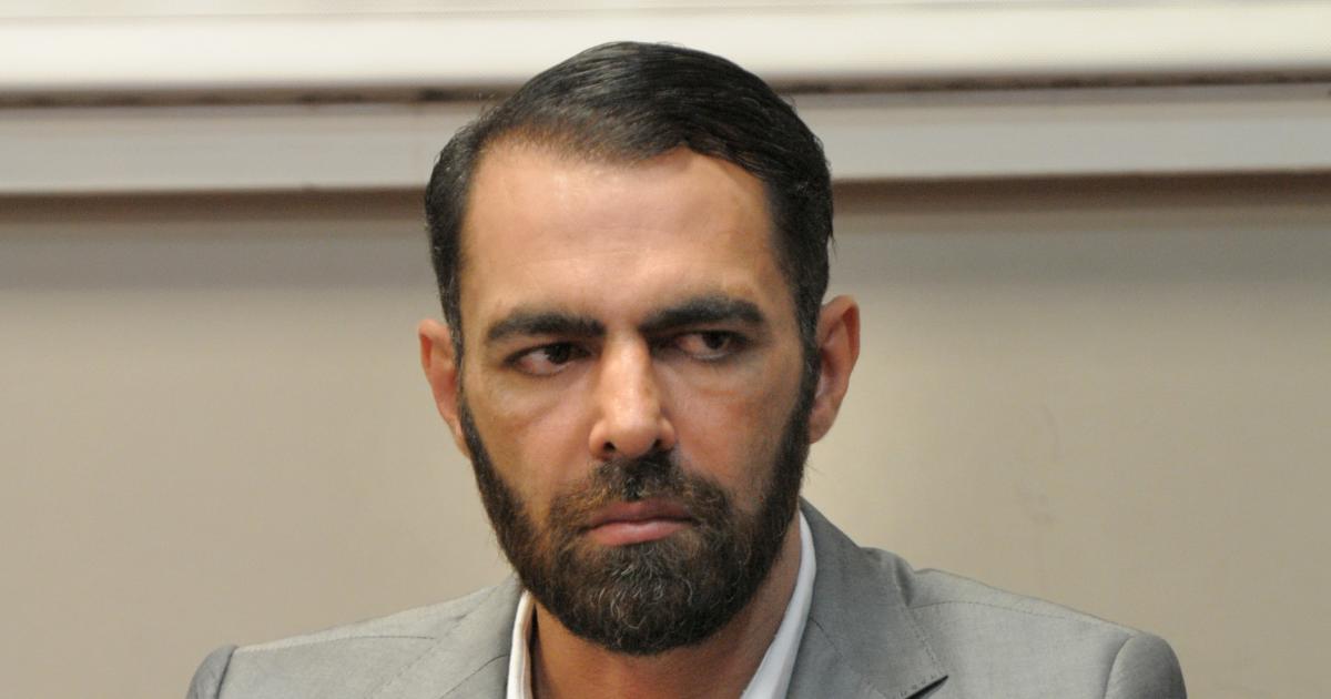 Recieacuten hoy arriba Petros y va a declarar en causas