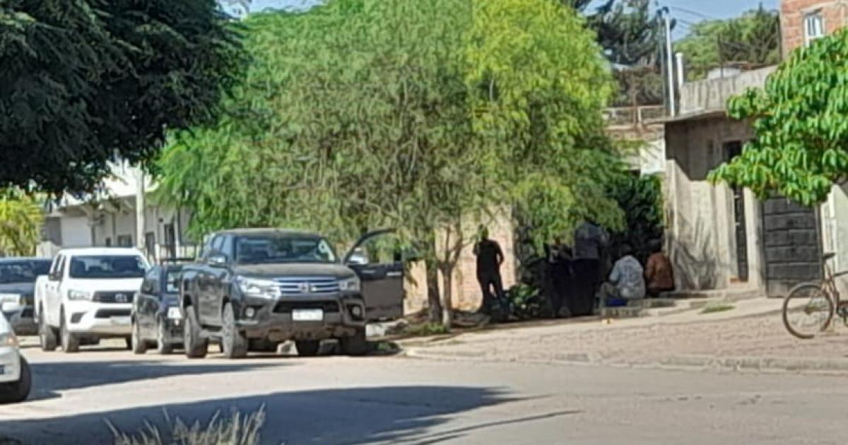 REDADAS- El jueves Trata de Personas desplegó a sus hombres y ejecutó cuatro allanamientos en los barrios Fonavi I Victoria Belgrano y Lujn