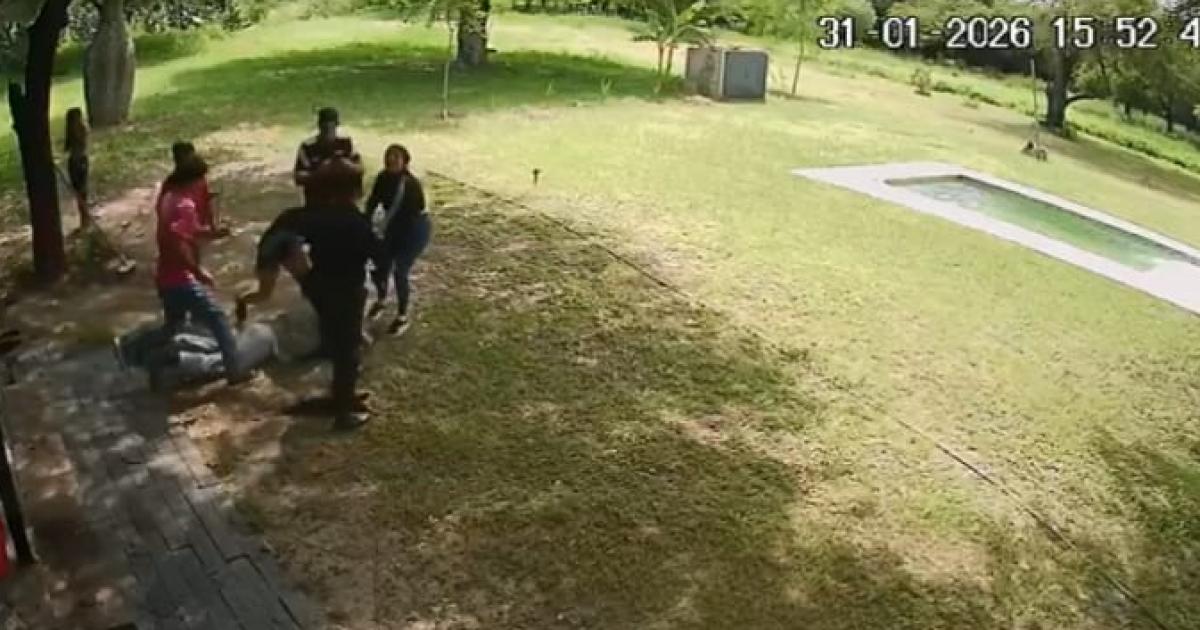 Bandentildea denuncioacute a un carnicero por salvaje agresioacuten en patota en una finca de El Polear