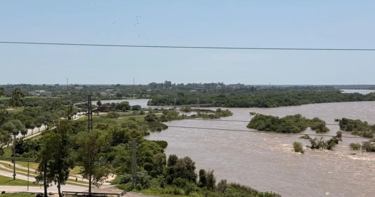 Las autoridades monitorean de cerca la situación del embalse