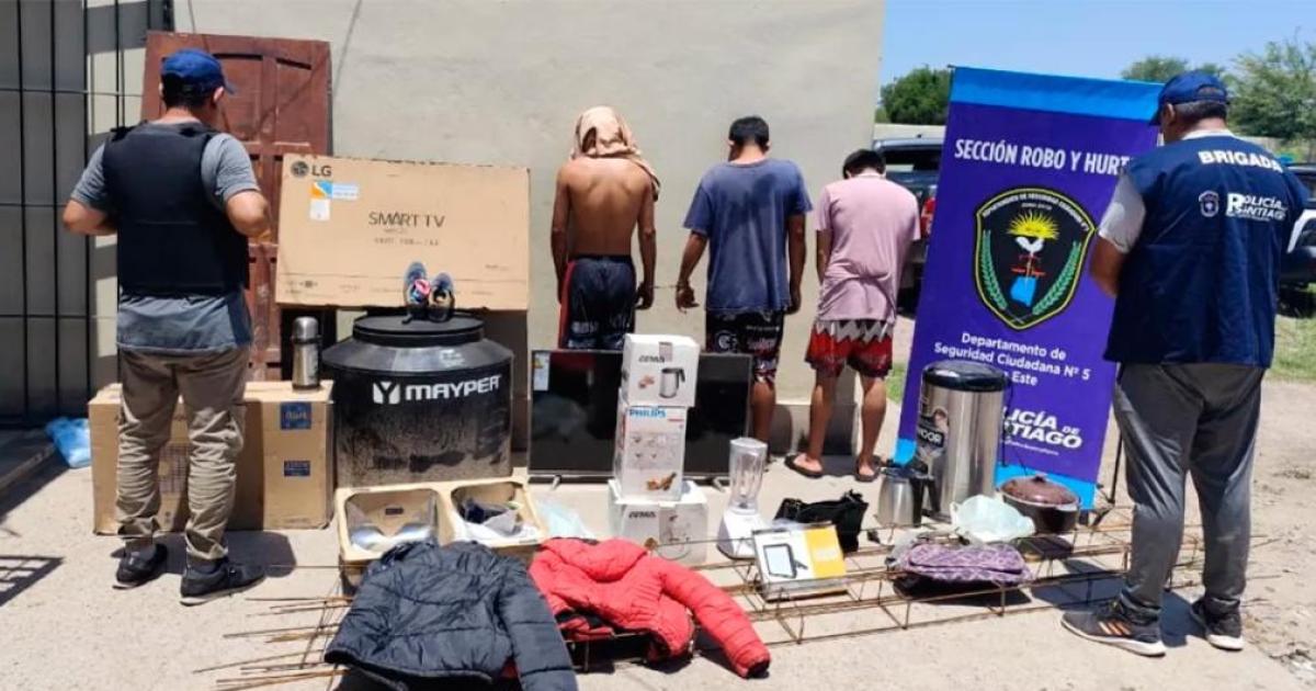 Cae peligrosa banda- recobran 780 mil y electrodomeacutesticos