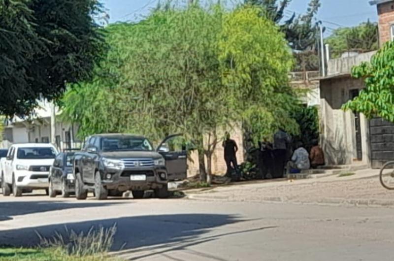 REDADAS- El jueves Trata de Personas desplegó a sus hombres y ejecutó cuatro allanamientos en los barrios Fonavi I Victoria Belgrano y Luj�n