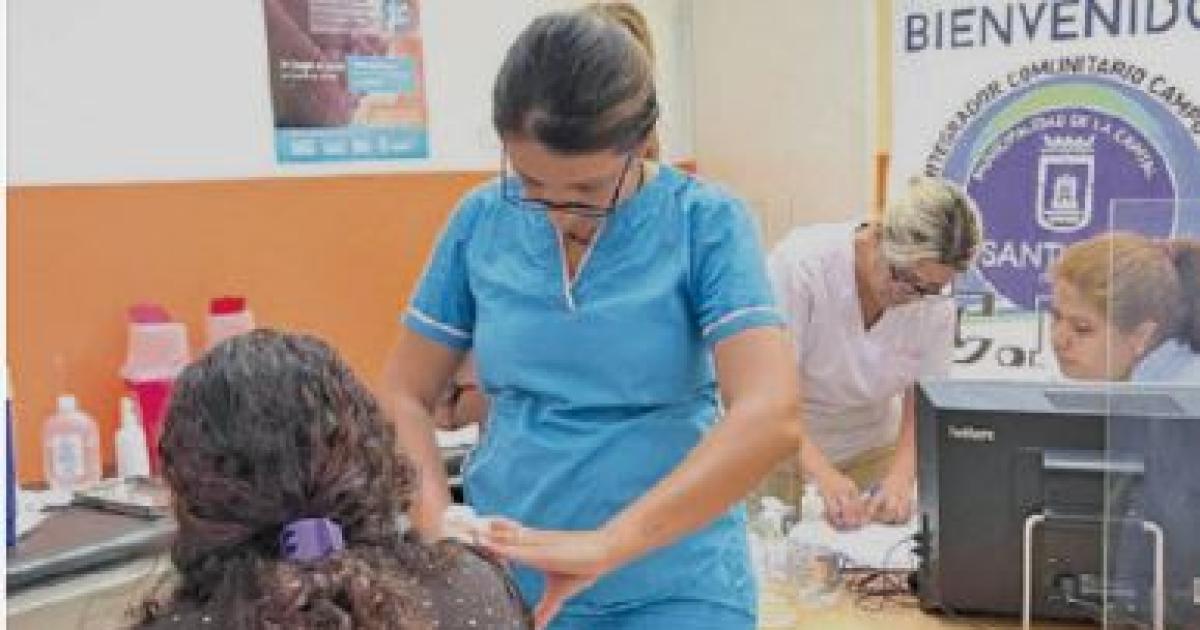 Los centros de salud se suman a la vacunacioacuten contra el dengue