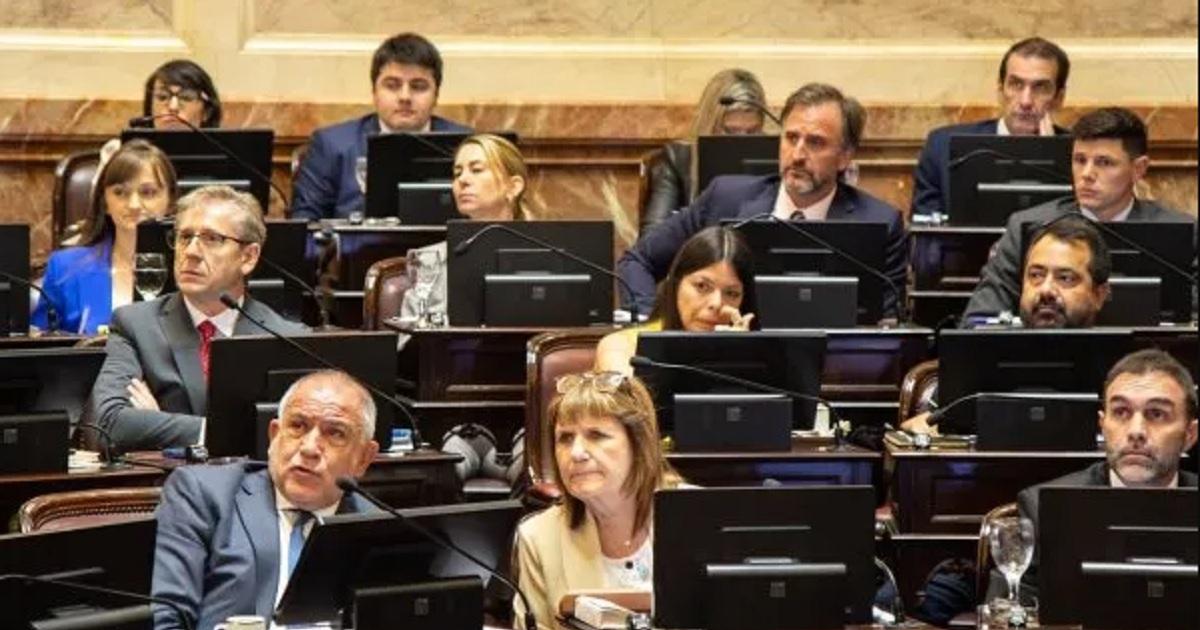 Cuenta regresiva- El Senado solicitar tratar la reforma laborar el 11 de febrero - Foto- Minuto Uno