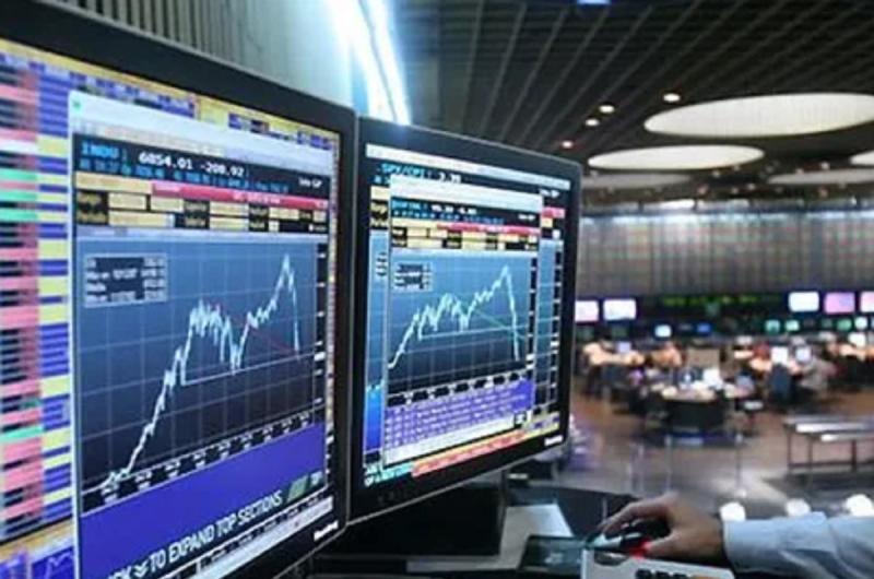 Las acciones argentinas se derrumbaron en Wall Street - Foto- NA