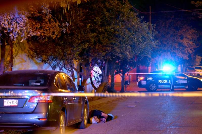 Santiaguentildeo es sentildealado de desmembrar a dos hombres y esconderlos en valijas en Sinaloa